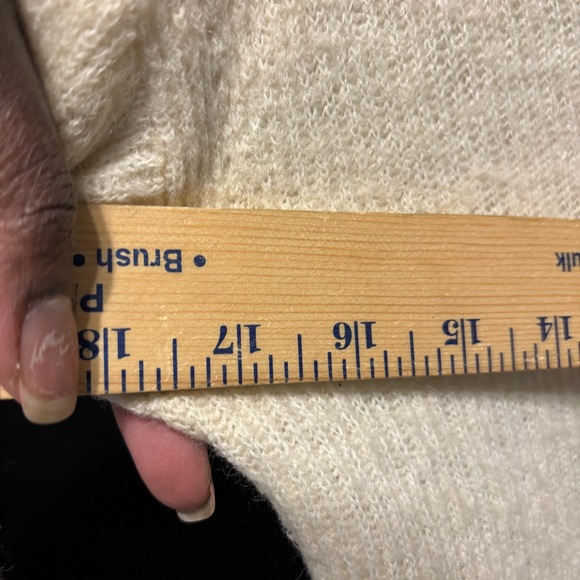 Quince Baby Alpaca-Wool Blend Cropped Ivory Cardigan - Picture 14 of 16